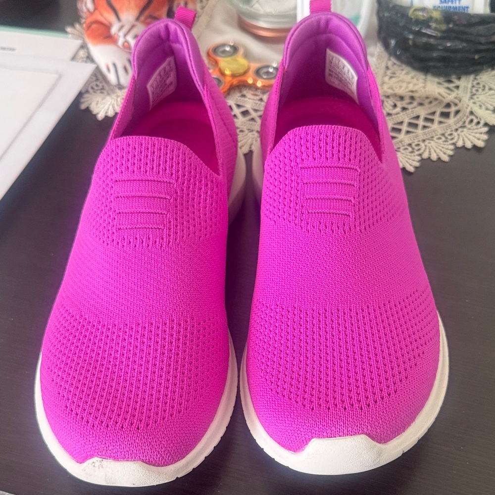 Skechers Women's Slip-On Knit Sneakers in Vibrant Fuchsia